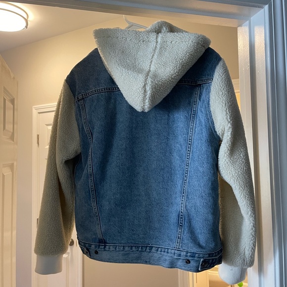 LEVIS Jean/Fur Jacket - Picture 3 of 5